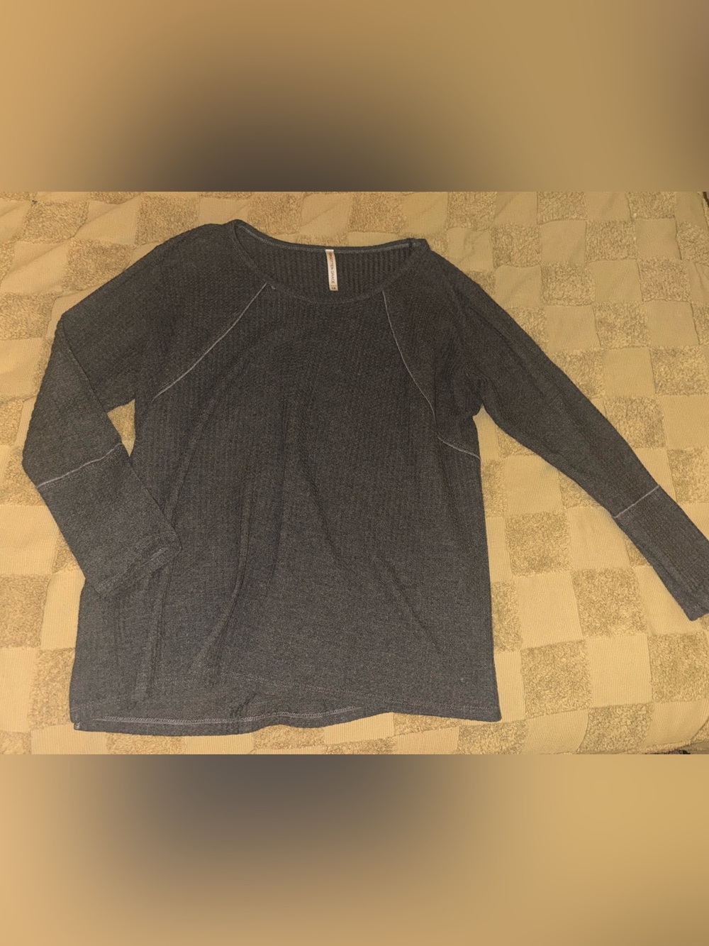 FORGOTTEN GRACE Ribbed Knit Sweater Top in Dark Heather Gray